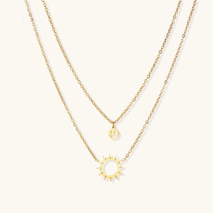 18K Gold Smiley Face Layered Necklace – Sunburst Charm Necklace