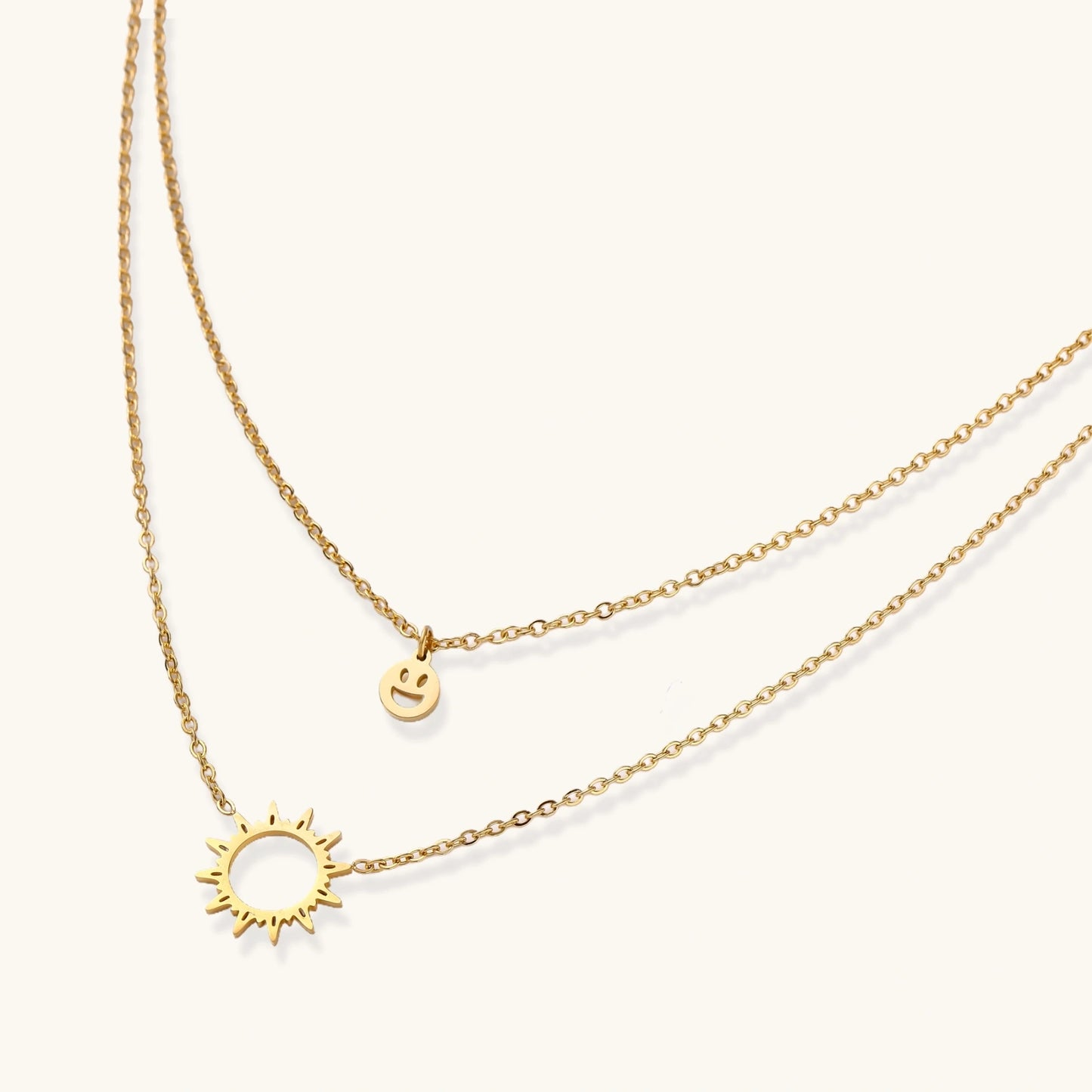 18K Gold Smiley Face Layered Necklace – Sunburst Charm Necklace