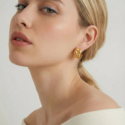 14K Gold Cluster Hoop Earrings – Stacked Sculptural Hoops