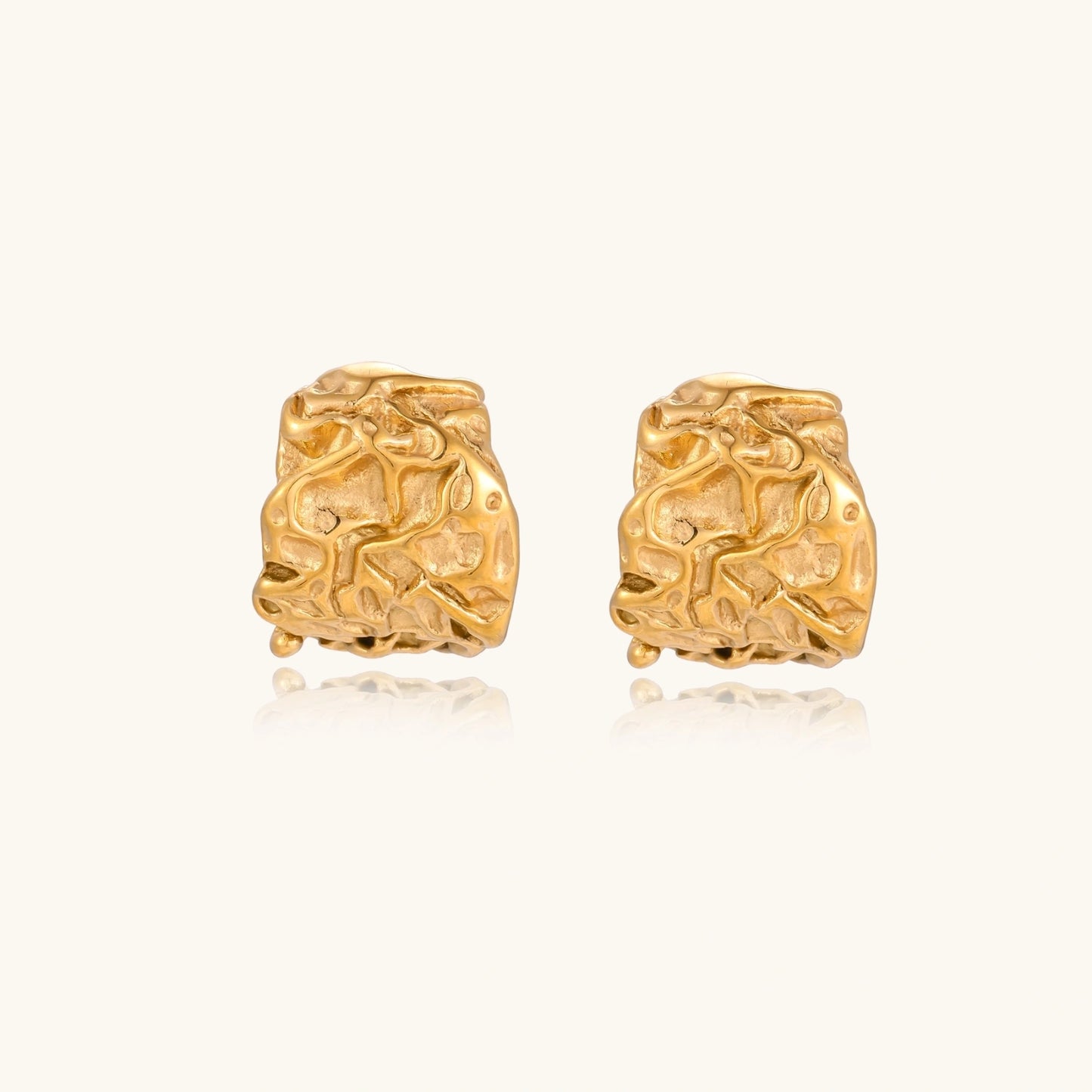 14K Gold Crinkled Stud Earrings – Sculptural Textured Gold Studs