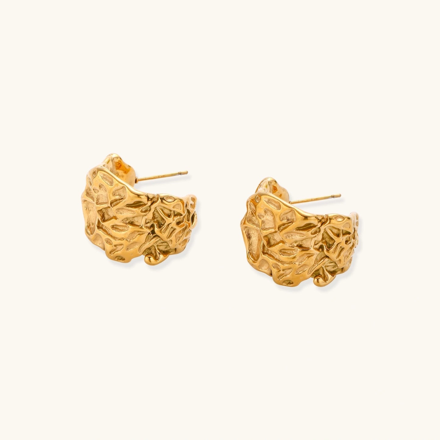 14K Gold Crinkled Stud Earrings – Sculptural Textured Gold Studs