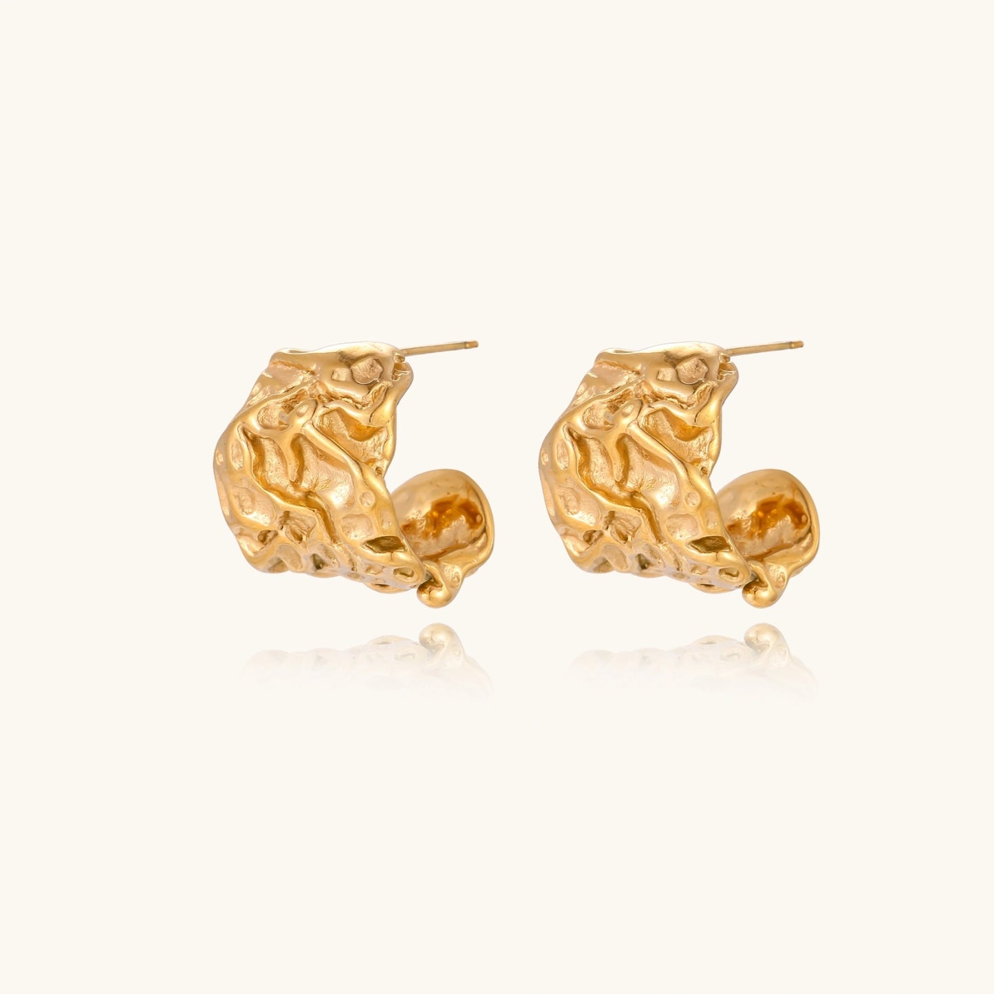 14K Gold Crinkled Stud Earrings – Sculptural Textured Gold Studs