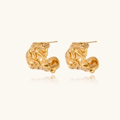 14K Gold Crinkled Stud Earrings – Sculptural Textured Gold Studs